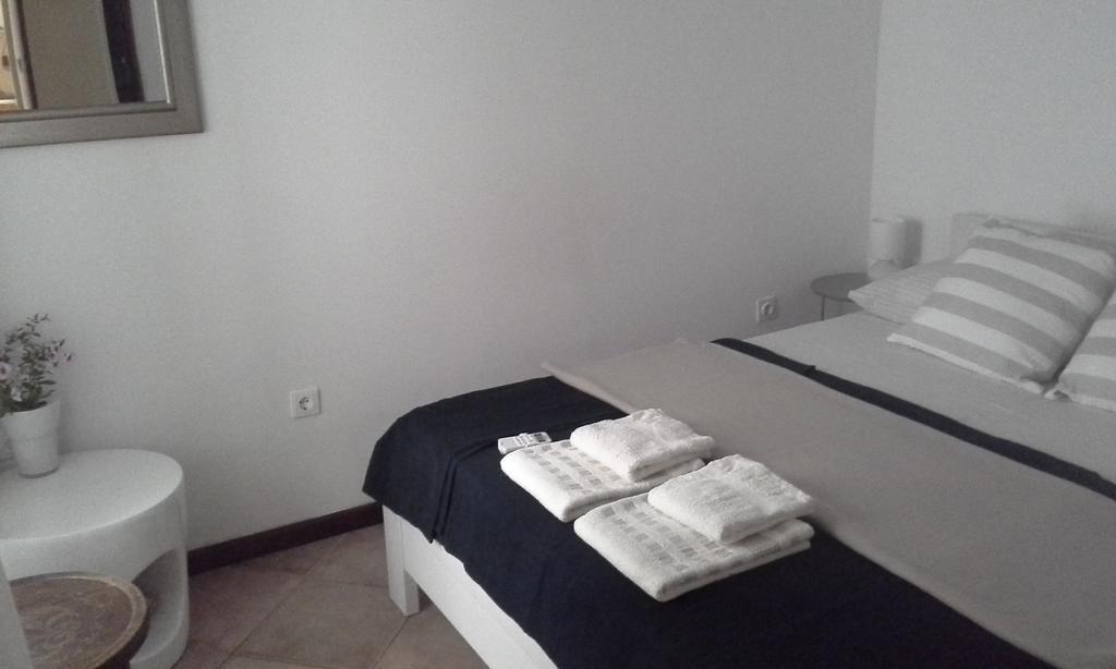 Rooms Livia Trogir Exterior photo