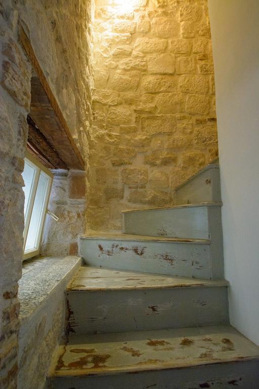 Rooms Livia Trogir Exterior photo